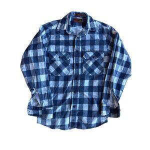 Vintage Fieldmaster USA Made Lightweight Thin Blue and White M Flannel